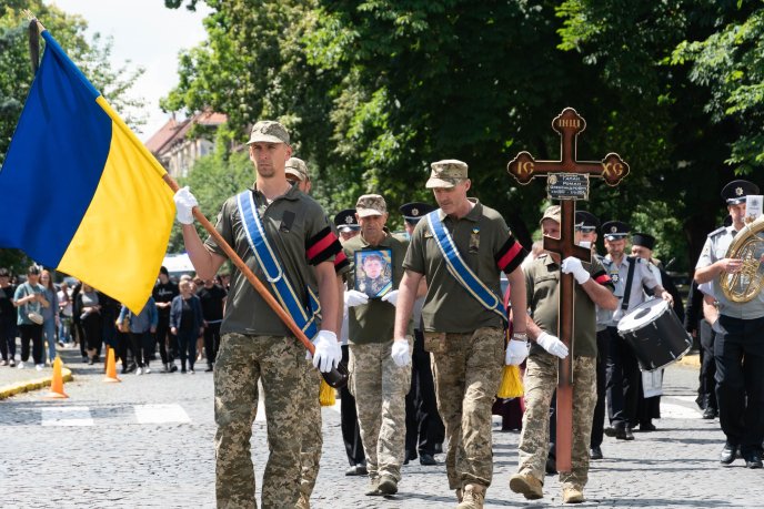 Закарпаття попрощалось із молодим захисником – 03