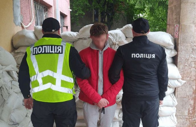 На Закарпатті поліція затримала членів злочинного угруповання – 04