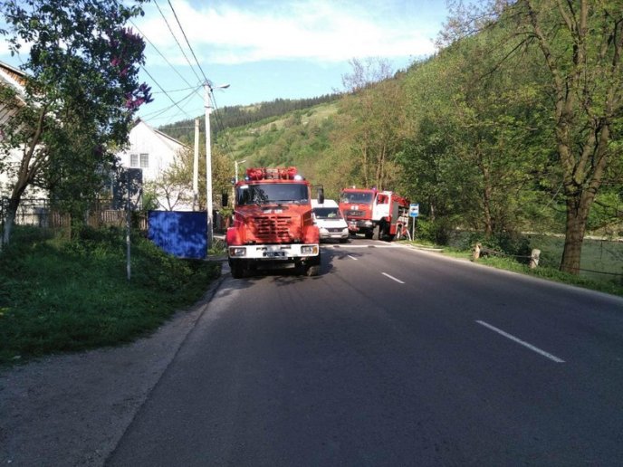 У Рахові палав будинок – 02