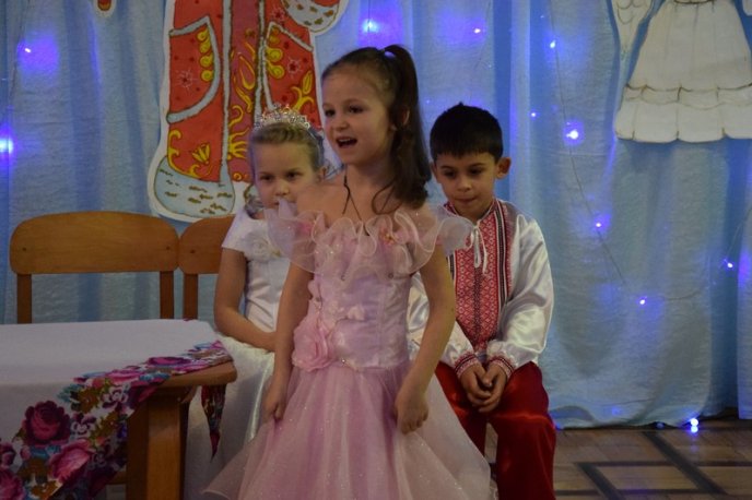 Подарували дітям радість – 29