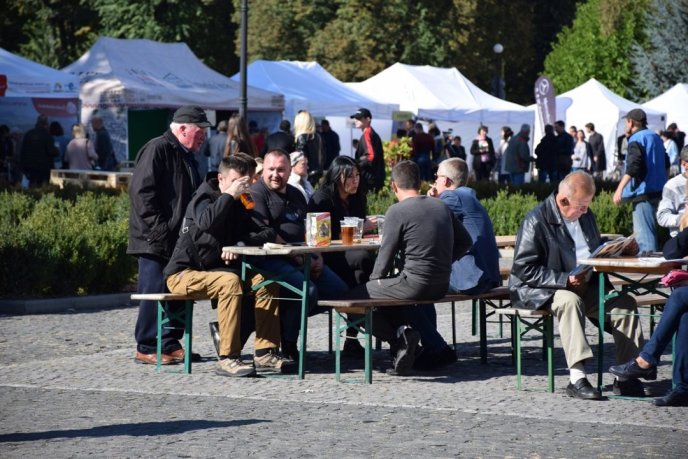 На головній площі Закарпаття відкрили фестиваль "Чеські дні" – 05