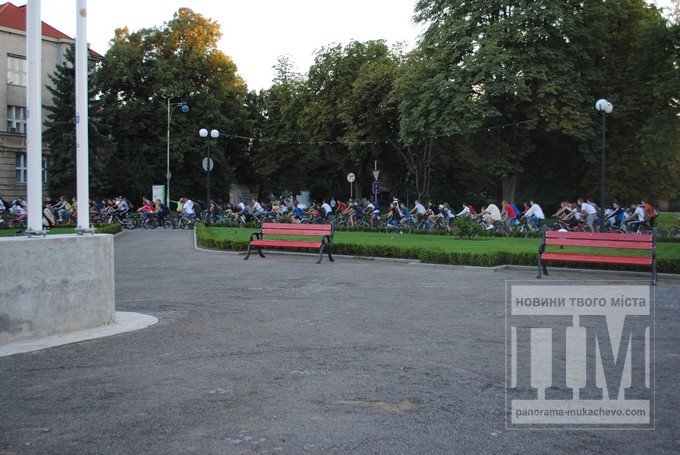 В Ужгороді відбувся масштабний "Night Ride" до Дня Незалежності (ФОТОРЕПОРТАЖ) – 05