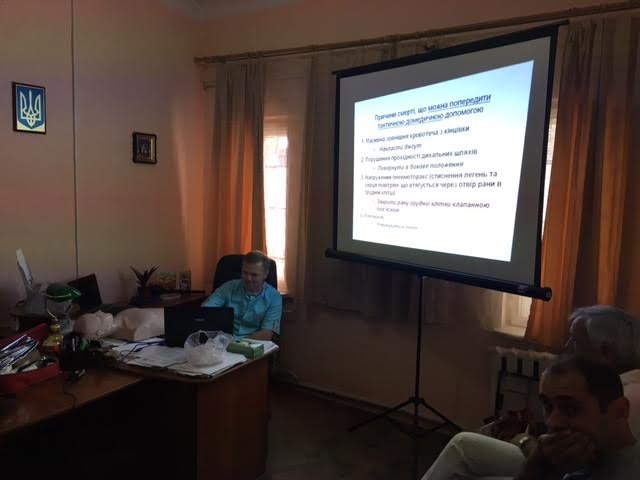 Водії громадського транспорту Мукачівщини оволодівають навичками надання домедичної допомоги – 01