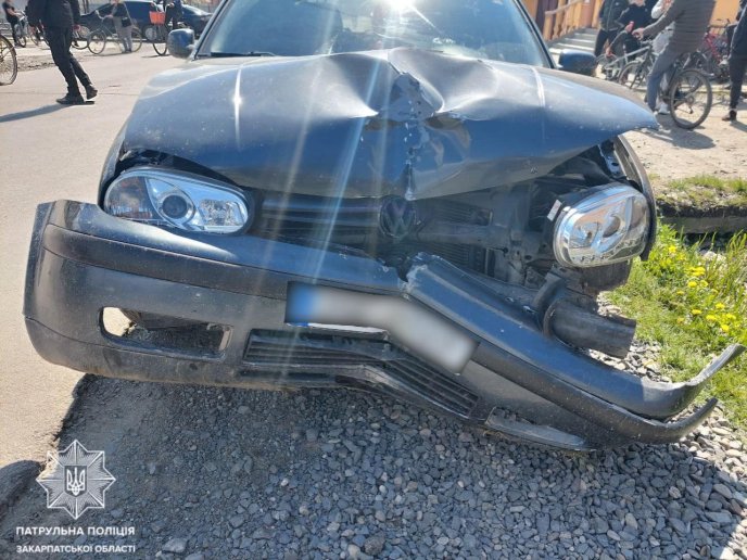 Аварія в Новому Давидкові: фото з місця ДТП – 02