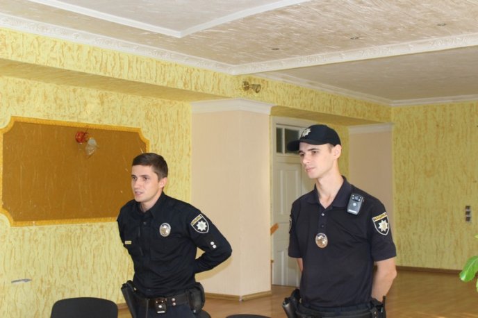 Мукачівські студенти зустрілись із патрульними поліцейськими – 04