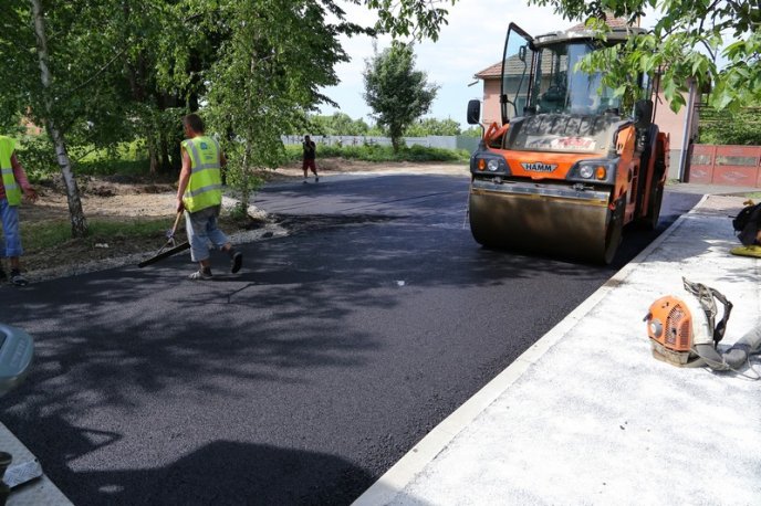 У Мукачеві завершують капремонт однієї з вулиць – 10