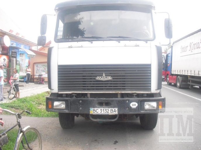 Минуло 24 години від початку блокування дороги у Ракошині, люди не відступають від свого (ФОТО) – 03