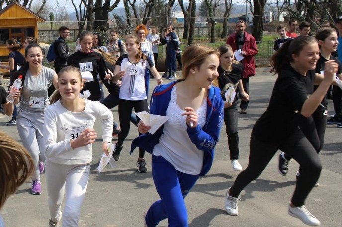 У Мукачеві відбулися змагання зі спортивного орієнтування  – 07