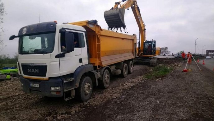 У Буштині ремонтують міст – 02