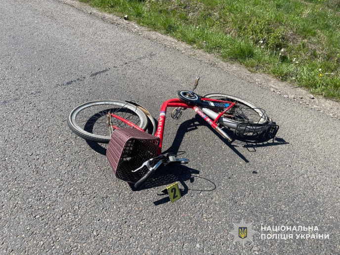 В одному із сіл трапилась смертельна аварія – 02 Внаслідок ДТП загинув велосипедист