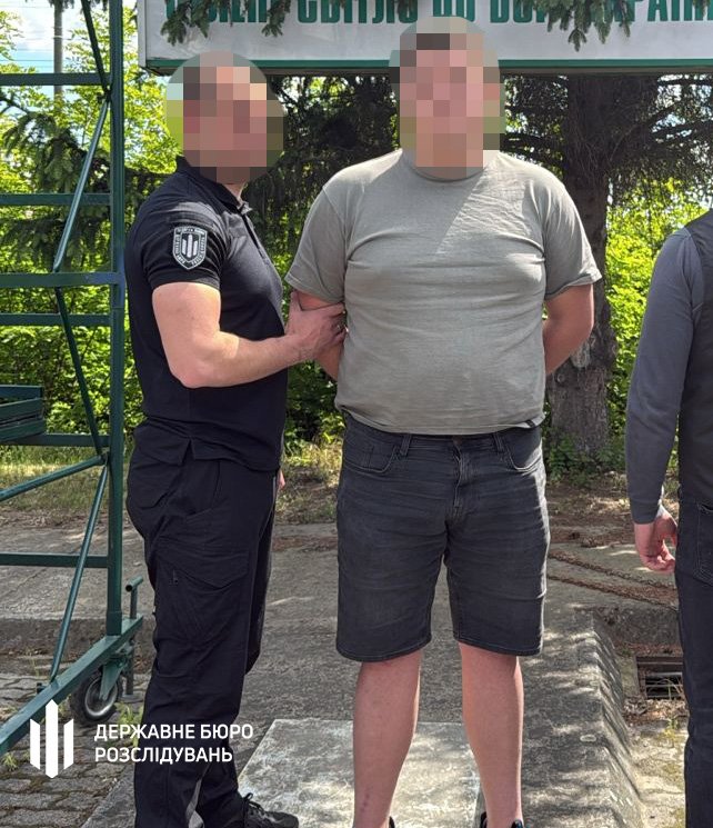 На Закарпатті викрили митника. Відомо, що він накоїв – 01 На Закарпатті викрили митника