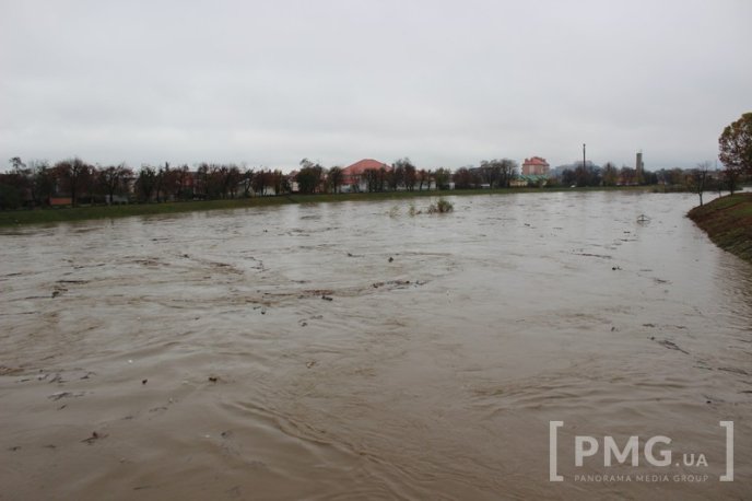 Рівень води у Латориці в межах Мукачева, Кольчина та Чинадієва сильно піднявся – 19