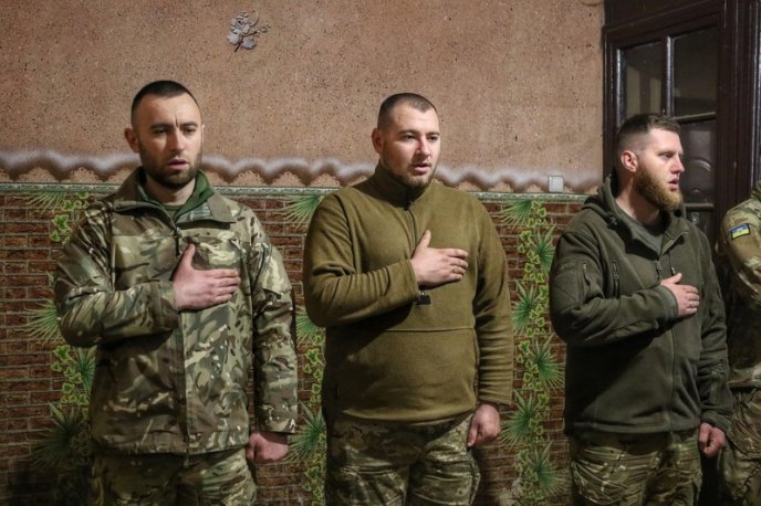 Військові 128-ої бригади отримали нагороди і відзнаки – 04