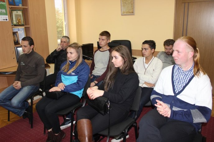 Патрульні Мукачева розповіли про поліцію та особливості своєї роботи – 04