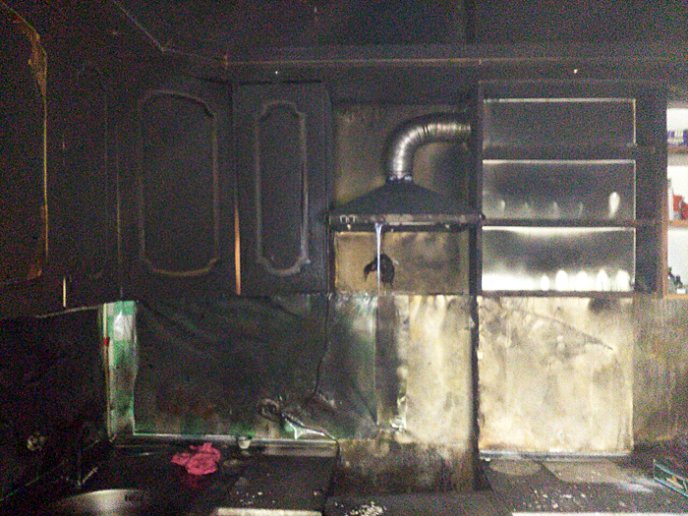 Свалявські рятувальники гасили вогонь у житловому будинку – 03 Свалявські рятувальники гасили вогонь у житловому будинку – 03