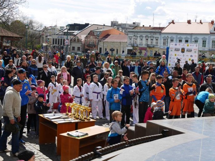 В обласному центрі відбулось спортивне свято "Унгвар спорт фест" – 10