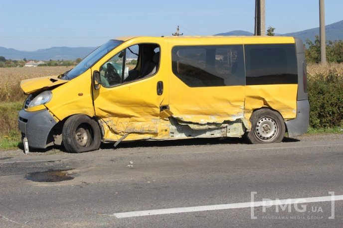 З’явилися фотографії з місця ДТП на трасі "Київ-Чоп" – 01 З’явилися фотографії з місця ДТП на трасі "Київ-Чоп" – 01