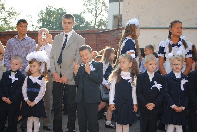 У школах Мукачева пролунав перший дзвоник (ФОТОРЕПОРТАЖ) – 07