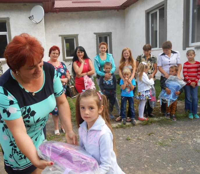 На Рахівщині триває акція для майбутніх школярів – 01