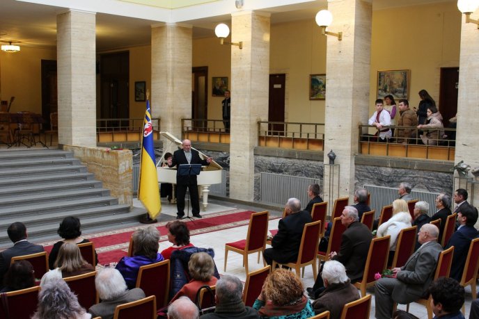 В Ужгороді урочисто преміювали найкращих літераторів і митців Закарпаття – 11