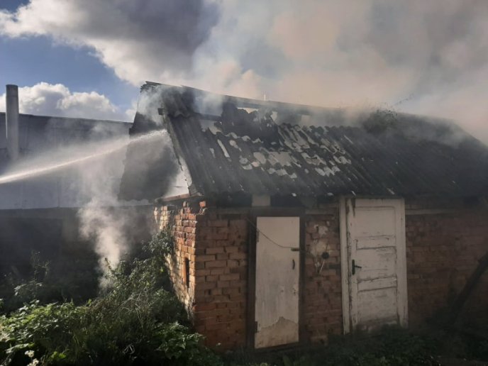 На Виноградівщині сьогодні спалахнула пожежа – 01