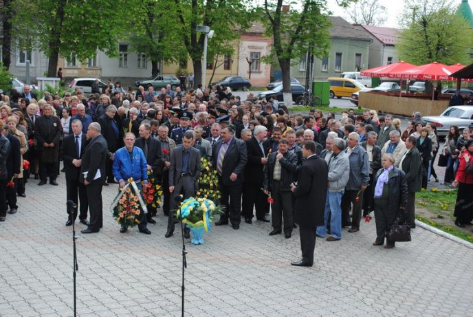 У Мукачеві вшанували чорнобильців (ФОТОРЕПОРТАЖ) – 04