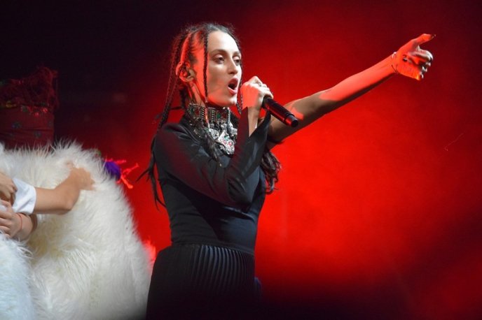 На концерті до Дня Ужгорода виступала співачка Аліна Паш – 02