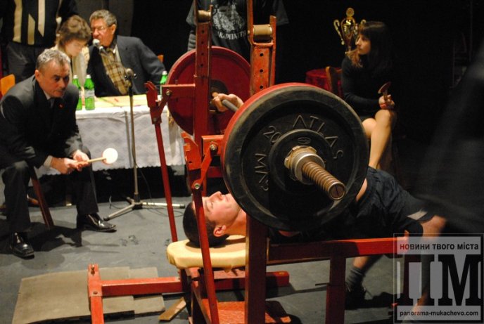 Першість області з пауерліфтингу пройшла в Мукачеві (ФОТО) – 08