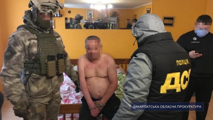 На Закарпатті правоохоронці викрили банду – 01