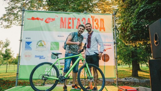 Мегазаїзд у Мукачеві: фантастичні фото, крутезне відео та неймовірні емоції – 121