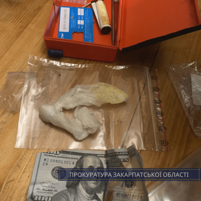 У Мукачеві затримано злочинну групу – 03