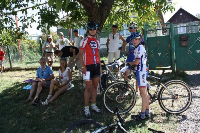 На Мукачівщині відбулись треті за ліком змагання у форматі "апхіл" – 21