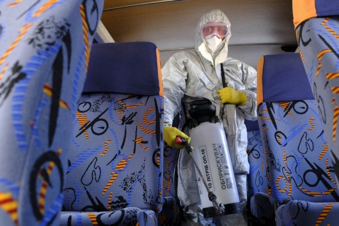 Закарпатські рятувальники надають допомогу українцям на кордоні – 04