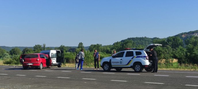 На Хустщині вранці сталась аварія – 01