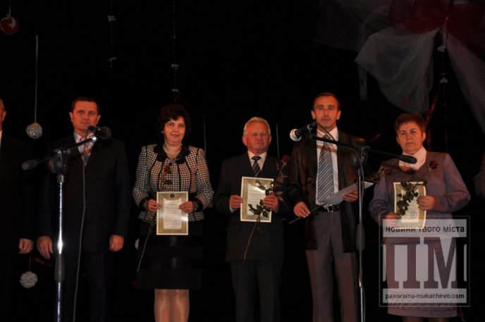 У Мукачеві вшановували представників найпочеснішої професії (ФОТО) – 07 У Мукачеві вшановували представників найпочеснішої професії (ФОТО) – 07