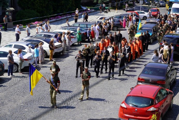 Поховали воїна, якого рік вважали зниклим безвісти – 07 Поховали воїна, якого рік вважали зниклим безвісти – 07