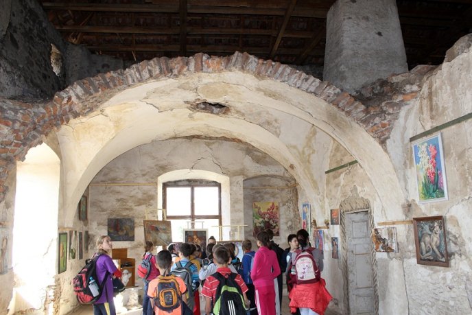 Вихованці Мукачівського клубу "Товариш" здійснили походи до мальовничих місць Закарпаття – 07