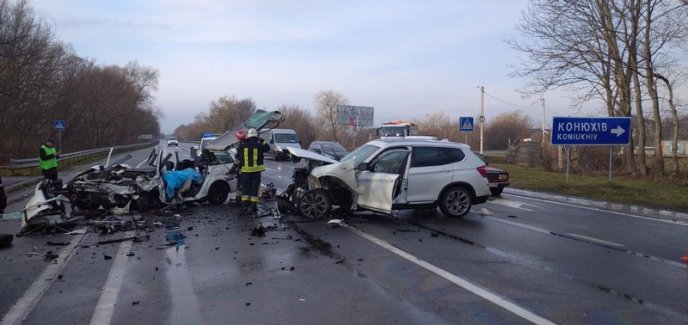 Сьогодні у страшній аварії загинули закарпатці – 05