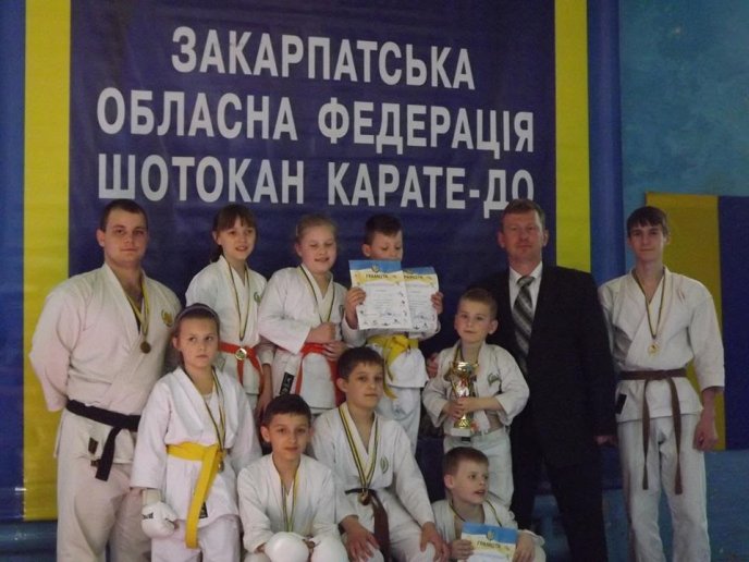 Мукачівці стали найкращими на обласному чемпіонаті з шотокан карате-до – 12