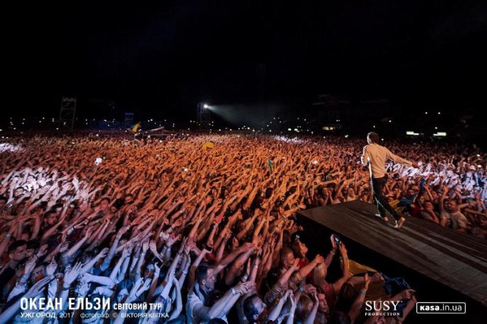 Послухати "Океан Ельзи" в Ужгороді прийшли 15 тисяч людей – 08 Послухати "Океан Ельзи" в Ужгороді прийшли 15 тисяч людей – 08