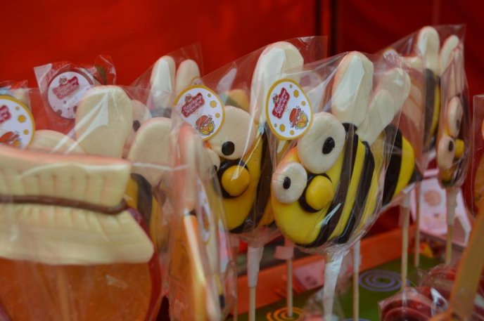 В Ужгороді стартував фестиваль "Медовий спас" – 14