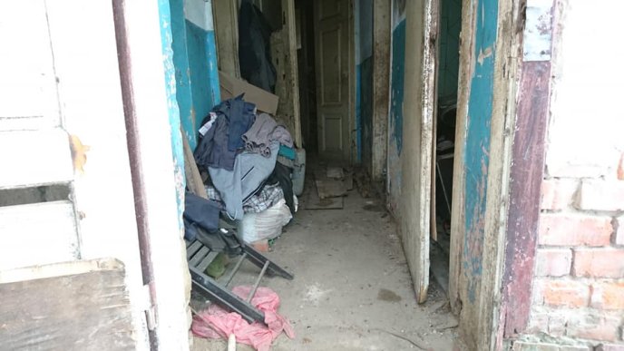 У центрі Ужгорода у приватному будинку обвалилася стеля – 04