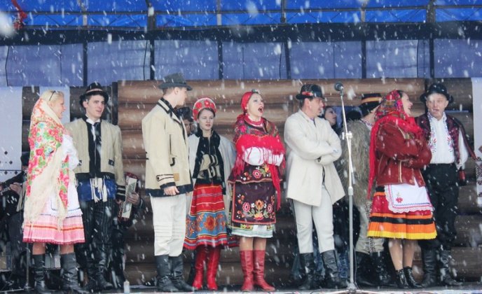 До Ужгорода з’їхалися колядники з різних куточків Закарпаття (ФОТО) – 02