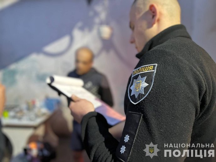 На Закарпатті заблокували міжнародний канал торгівлі наркотиками – 03