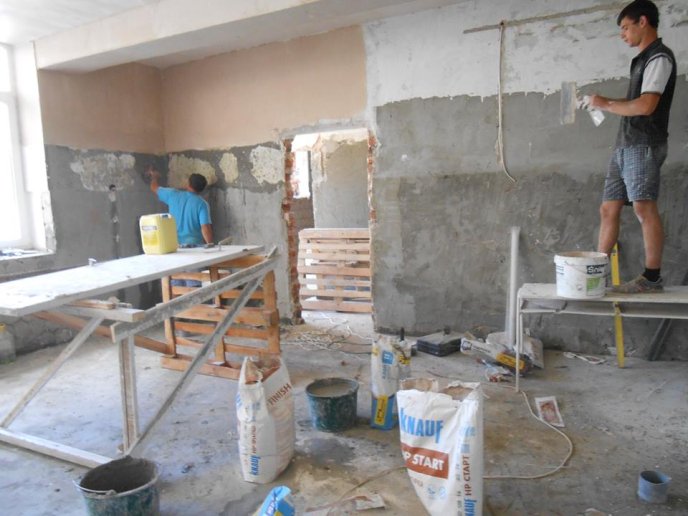 У двох найбільших дитсадках Ужгорода проводять капітальні ремонти харчоблоків – 07