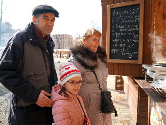 Фестиваль млинців в Ужгороді: чим цьогоріч дивують гостей – 12