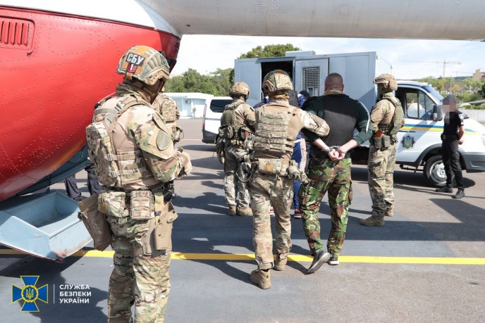 «Терористи» захопили заручників: в області провели антитерористичні навчання – 03 «Терористи» захопили заручників: в області провели антитерористичні навчання – 03