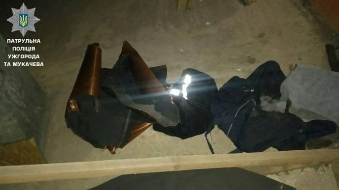 Ужгородські патрульні затримали ймовірного крадія металу – 01