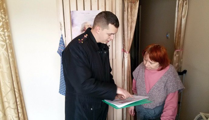 Мукачівські рятувальники навчали громадян правилам безпеки життєдіяльності – 04