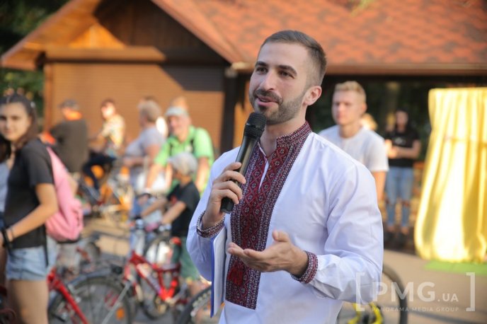 Миттєвості велозаїзду у Мукачеві: фоторепортаж із "Літньої зустрічі цімборів" – 32